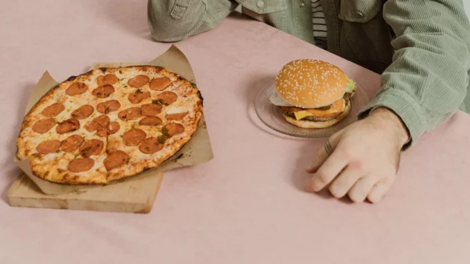 pizza vs burger